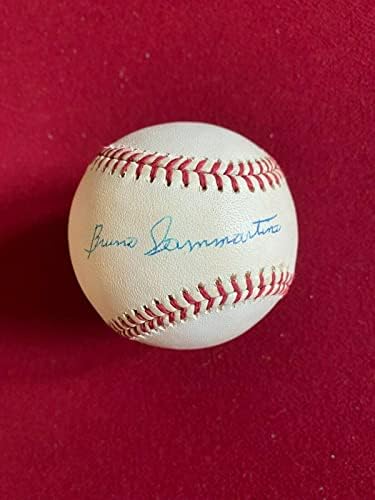 Bruno Sammartino, autogramirani službeni bejzbol - autogramirani hrvanje raznih predmeta